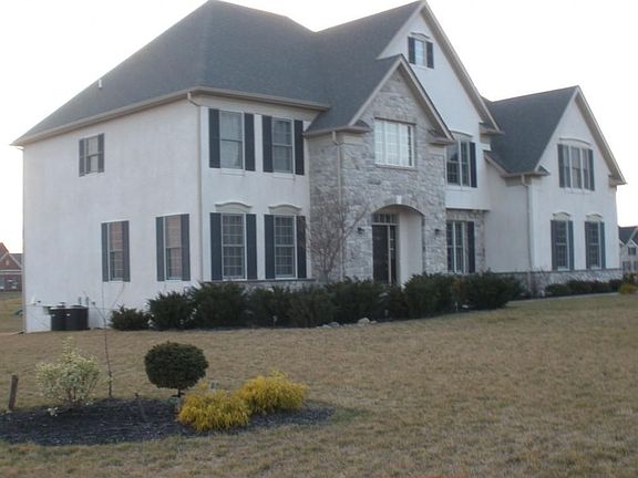 Perfectly Positioned with Valley Views!