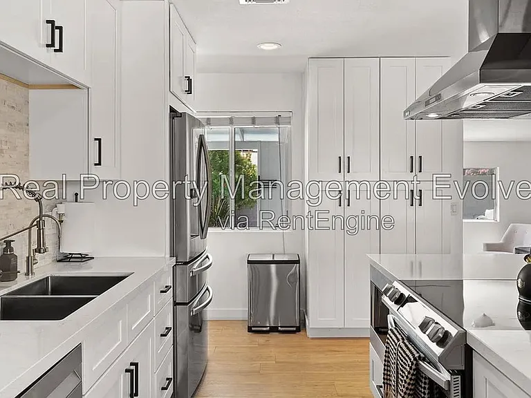8631 E Jackrabbit Rd — Photo 6