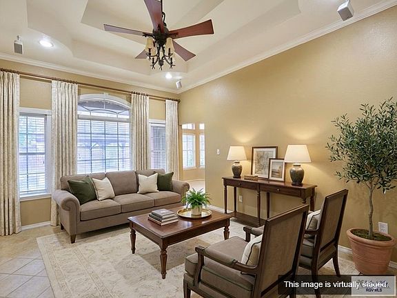 4th image of 1513 Autumn Ct