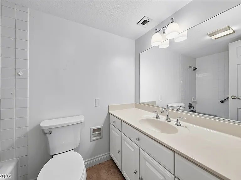 205 E Harmon Ave #405 — Photo 21