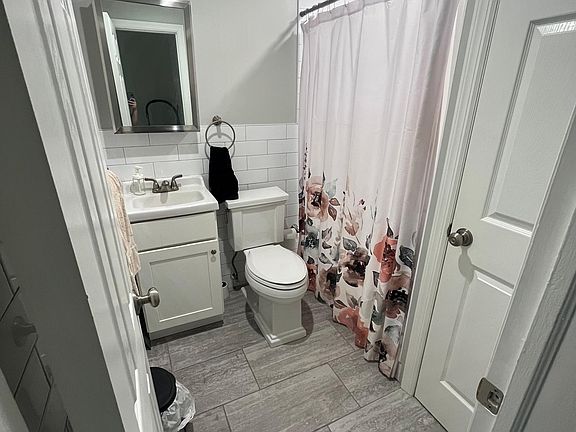 5th image of 48 Circuit Ave #1W
