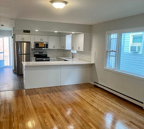 Dining room, kitchen