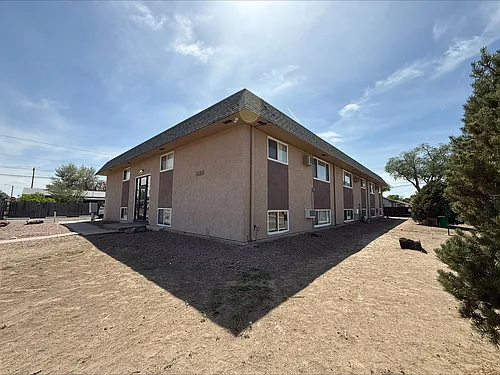 1691 Moore Ave Photo 1