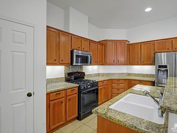 4th image of 84156 Canzone Dr