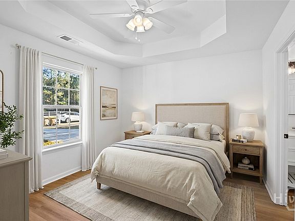 4th image of 296 Barrister Circle