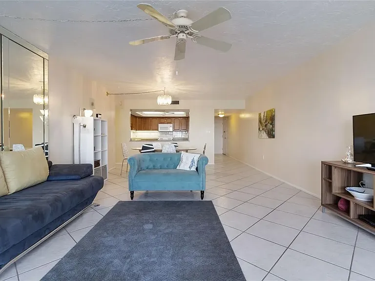 17920 Gulf Blvd #1401 — Photo 23