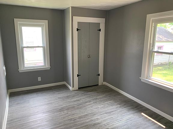 4th image of 2914 Melbourne Ave