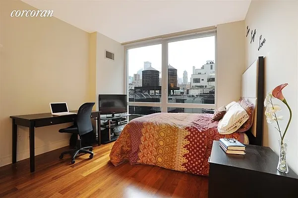 Rented by Corcoran | media 6