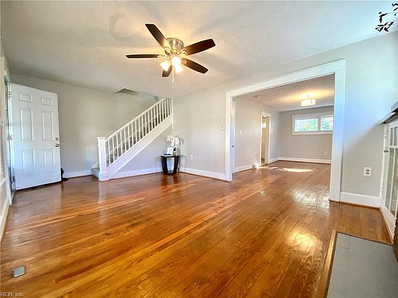 5th image of 711 W 26th Street