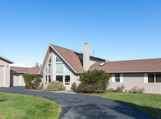 81 Bon Jon View Way, Sequim, WA 98382