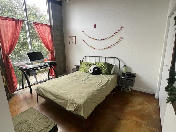 420 N Adams St Unit 205, Tallahassee, FL 32301
