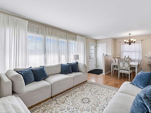 4th image of 3708 W Old Shakopee Rd