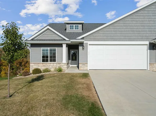 1333 Forest Ridge Ct NE, Swisher, IA 52338