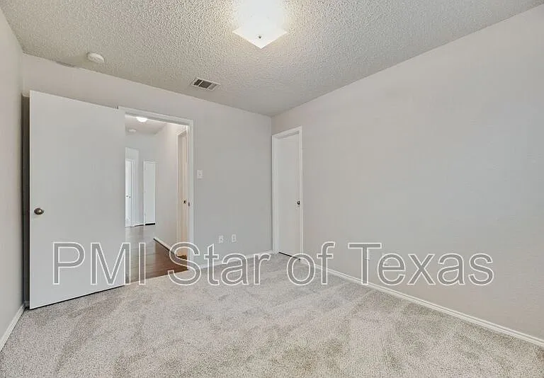 2061 Bliss Rd — Photo 19