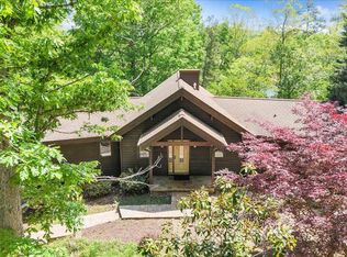 1042 Runaway Bay Rd, Lynch Station, VA 24571