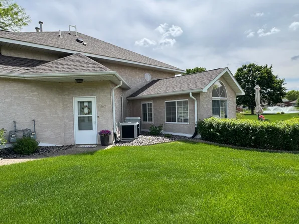 1102 Travis Rd, Marshall, MN 56258