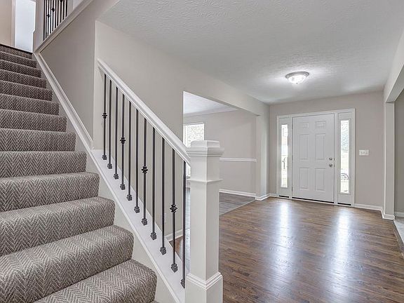 5th image of 10411 Blacksmith Pl