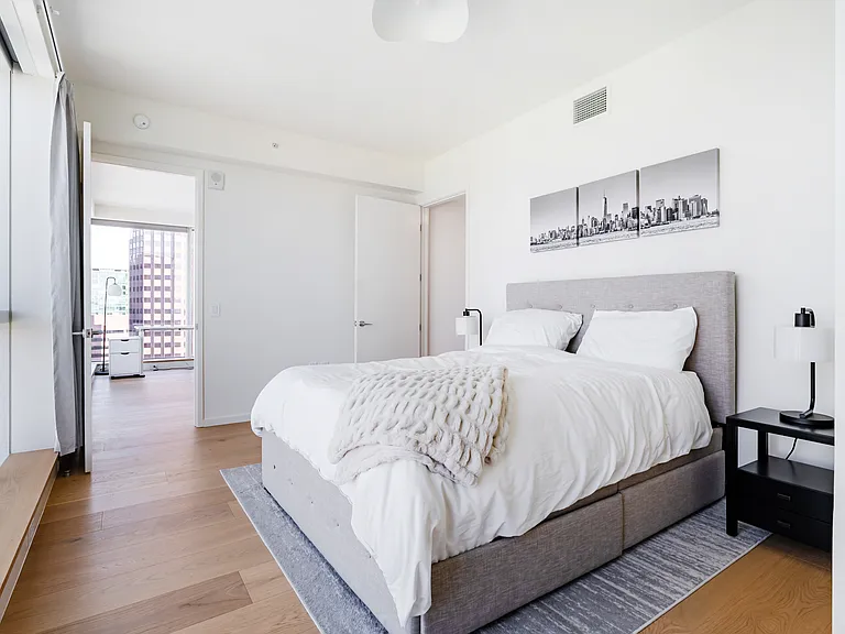889 Francisco St #3209 — Photo 14