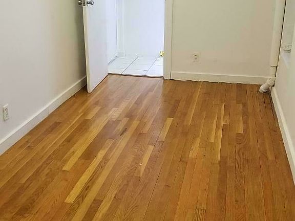 3rd image of 419 E 81st St #4