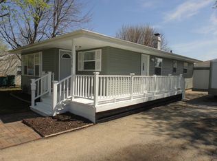 1038 Wild St, Sycamore, IL 60178