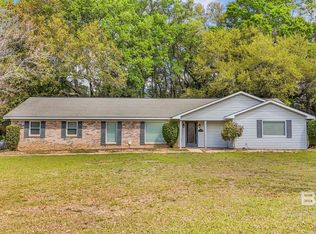 10207 Plantation Dr, Daphne, AL 36526