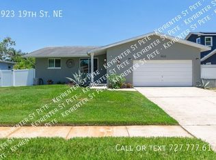 5923 19th St NE, Saint Petersburg, FL 33703
