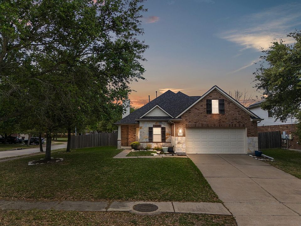 1st image of 2018 Knoll Oak Ln