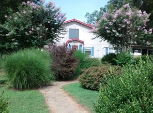 799 Pineview Dr, Springville, TN 38256