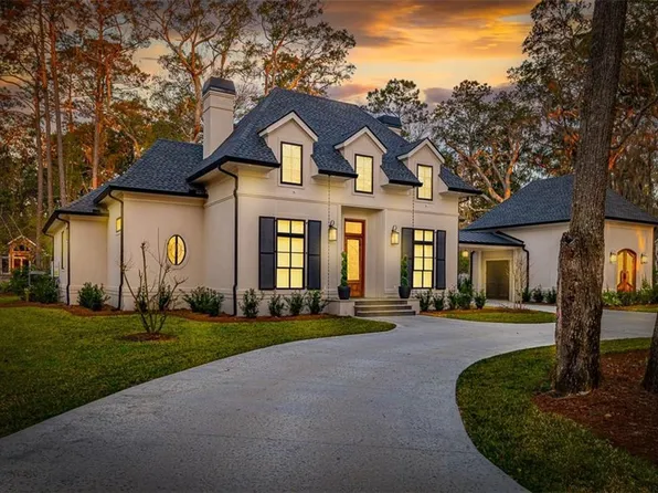 121 Hampton Point Dr, Saint Simons Island, GA 31522