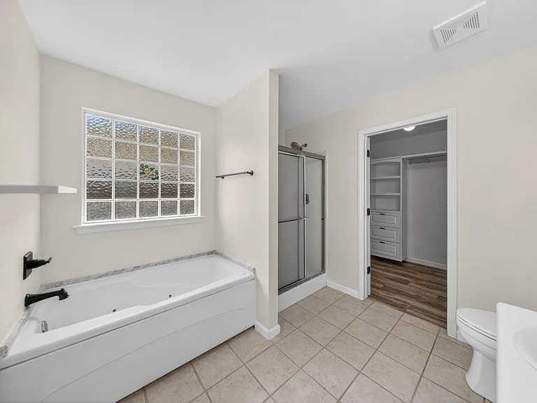 903 Tyra Ln — Photo 22