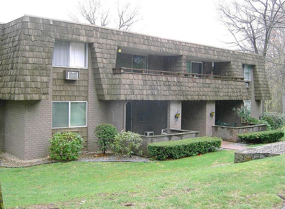 1st image of 30 Stony Brook Dr APT A5