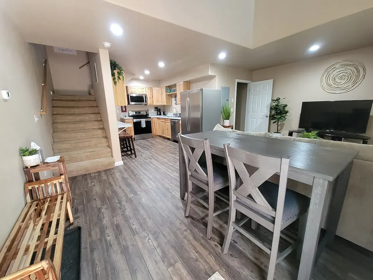1 bed, $1,600 — Photo 3