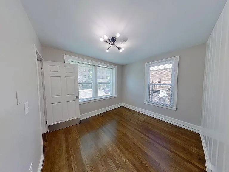 1084 Van Dyke St #102 — Photo 13