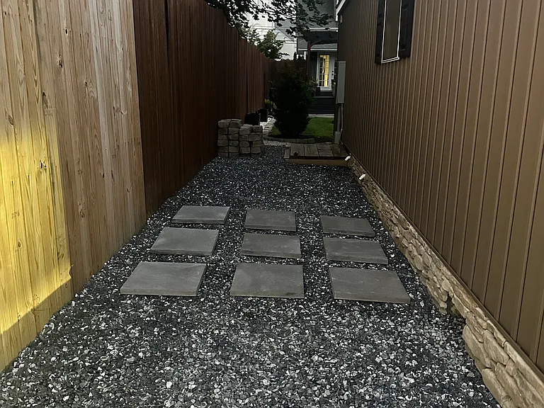 111 E College St — Photo 20