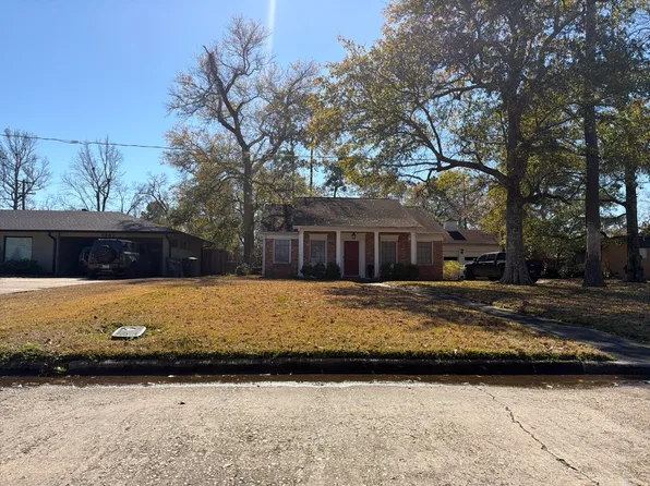5689 Camellia Dr, Beaumont, TX 77706