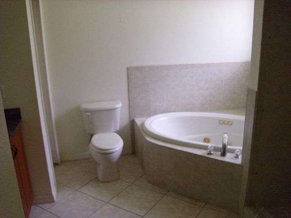 3rd image of 455 Columbus Blvd