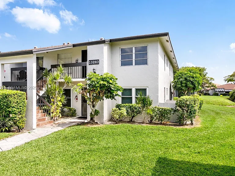 13283 Pineapple Palm Ct #F — Photo 1