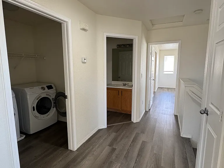 3825 Bayamon St — Photo 17