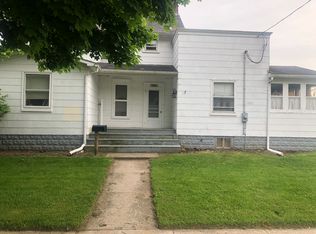 659 W Stevenson St, Gibsonburg, OH 43431