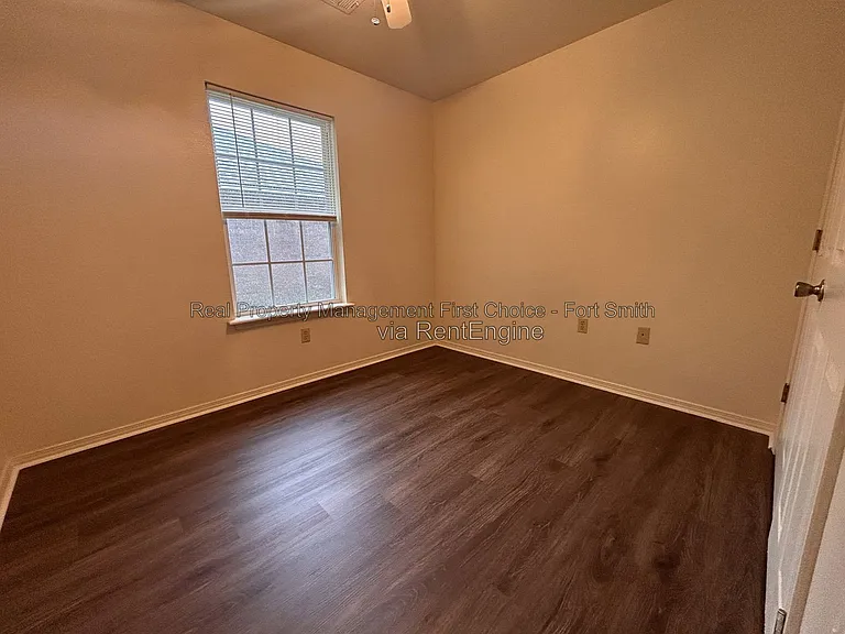 1431 Brazil Ave — Photo 9