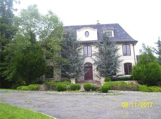 127 Sleepy Hollow Rd, Briarcliff Manor, NY 10510