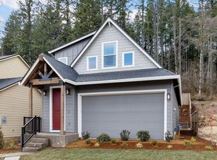 10571 SE Heritage Rd, Happy Valley, OR 97086