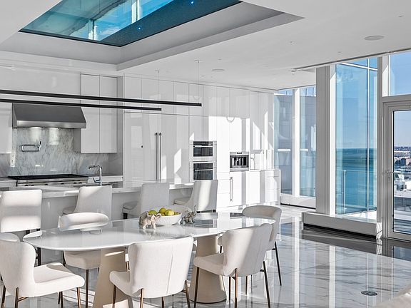 4th image of 150 Seaport Blvd #Gph