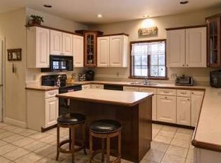 111 Sunflower Ln, Palmyra, PA 17078