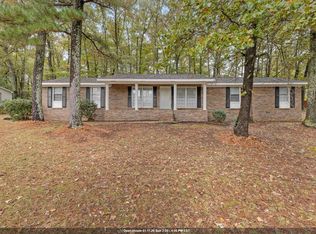 909 Burgess St NW, Russellville, AL 35653