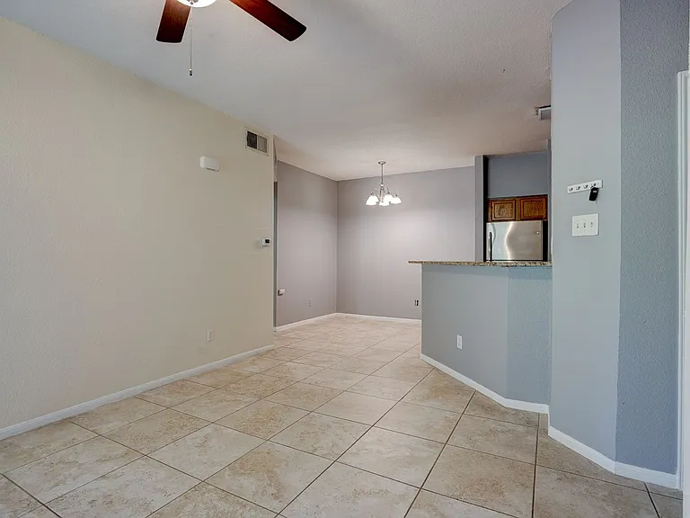 2450 Wickersham Ln #1303 — Photo 8