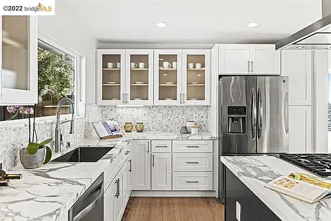 2720 Del Monte Ave — Photo 3