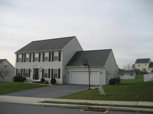 33 Tower Dr, Elizabethtown, PA 17022