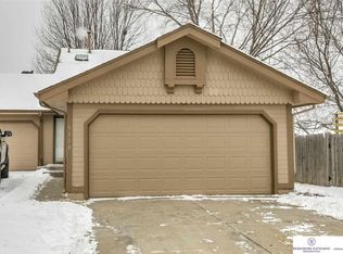 5314 S 155th St, Omaha, NE 68137