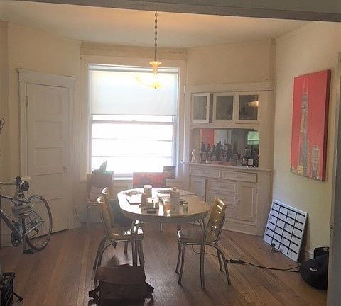 3rd image of 2204 W Berteau Ave #2